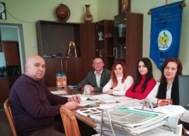 Бесіда у кабінеті директора Чортківського ГПК Пахолка Романа Івановича